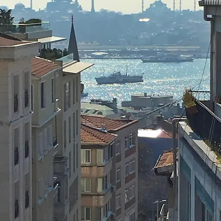 Stylish Design With Spectacular Views And High Speed Wifi Apartment Istanbul